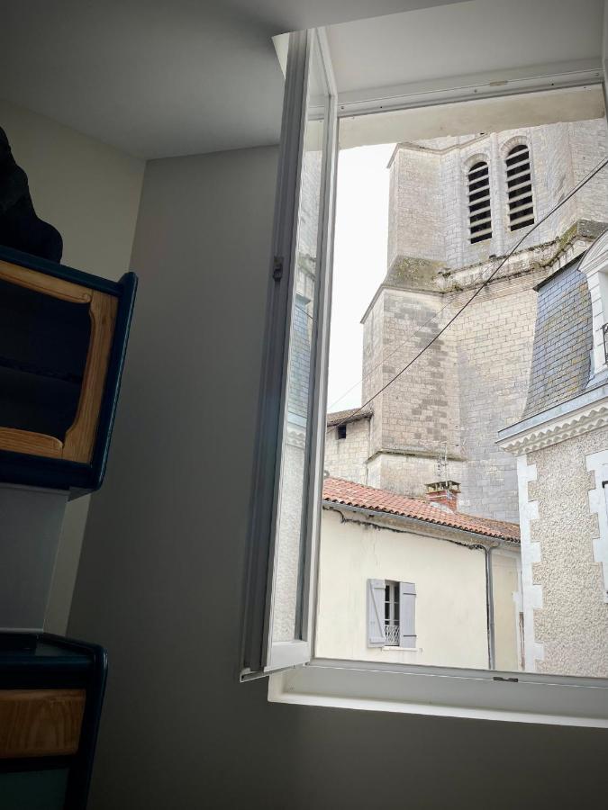 Gite Les Jasmins Centre Historique Saint-Astier Exterior photo